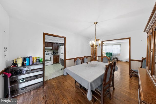 2 ANNA AVE, Bear, DE 19701