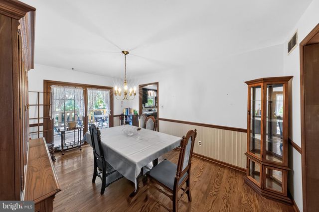 2 ANNA AVE, Bear, DE 19701