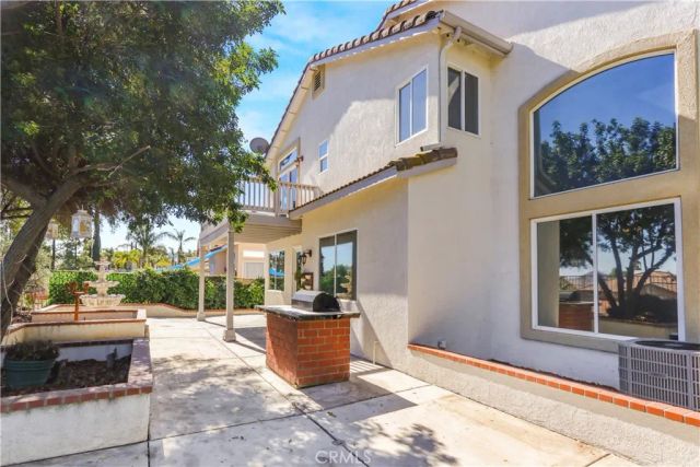 71 Villa Valtelena, Lake Elsinore, CA 92532