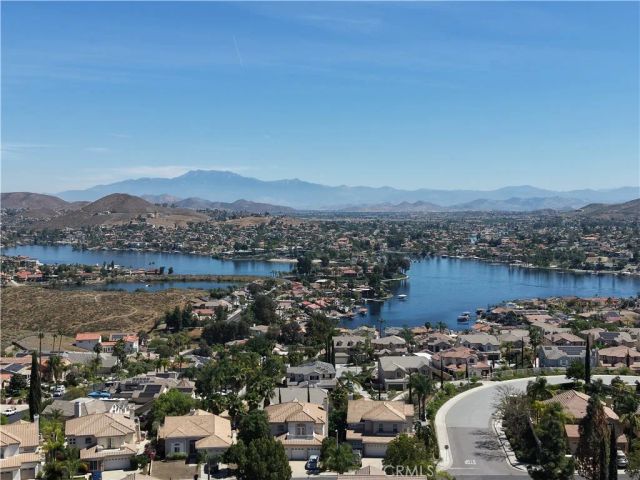 71 Villa Valtelena, Lake Elsinore, CA 92532