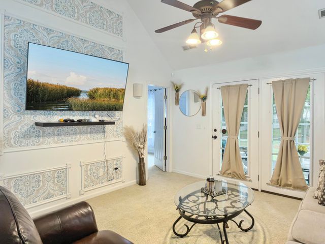 5235 Fernland Way, North Charleston, SC 29420