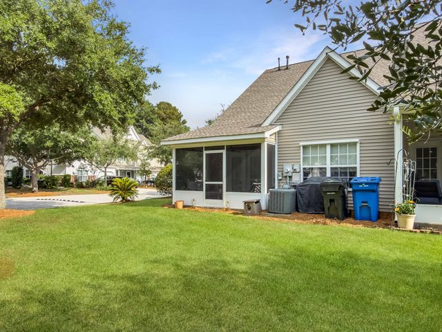 5235 Fernland Way, North Charleston, SC 29420