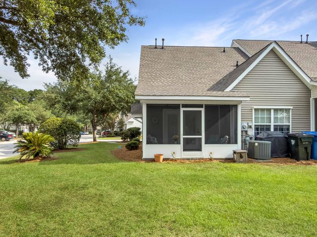 5235 Fernland Way, North Charleston, SC 29420