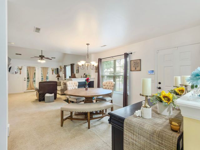 5235 Fernland Way, North Charleston, SC 29420