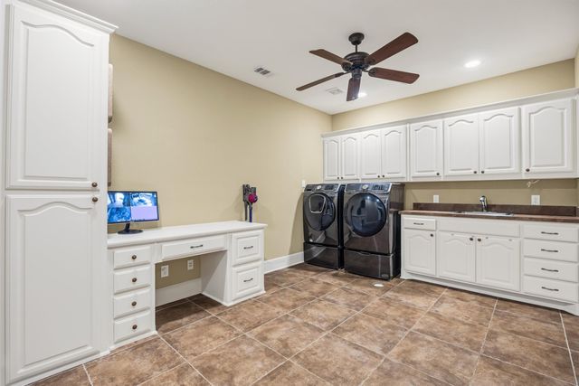 2624 Grail Maiden Court, Lewisville, TX 75056