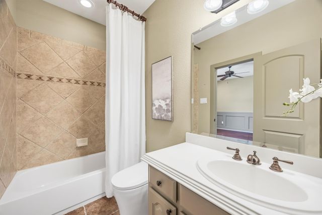 2624 Grail Maiden Court, Lewisville, TX 75056
