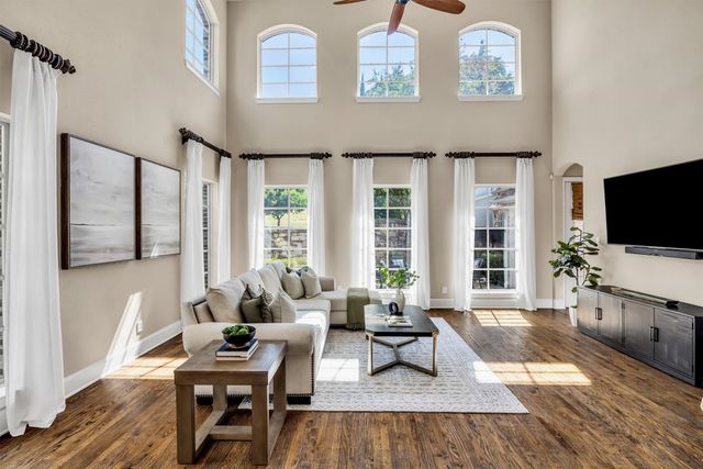 2624 Grail Maiden Court, Lewisville, TX 75056