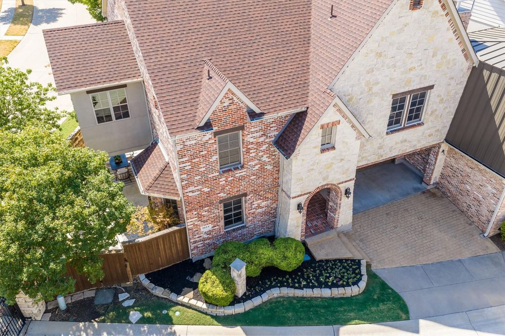 2624 Grail Maiden Court, Lewisville, TX 75056 — photo 4