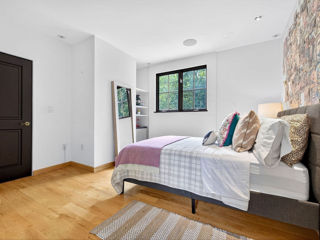 18 Middlesex St, Winchester, MA 01890