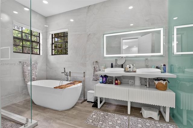 11174 NW 72nd Place, Parkland, FL 33076
