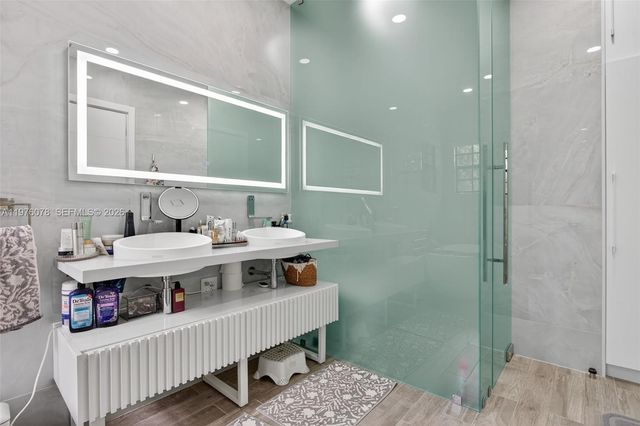 11174 NW 72nd Place, Parkland, FL 33076