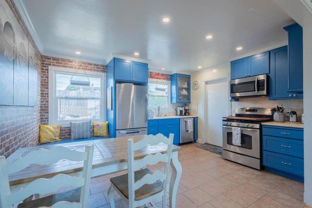 2080 Buchanan Street, Seaside, CA 93955