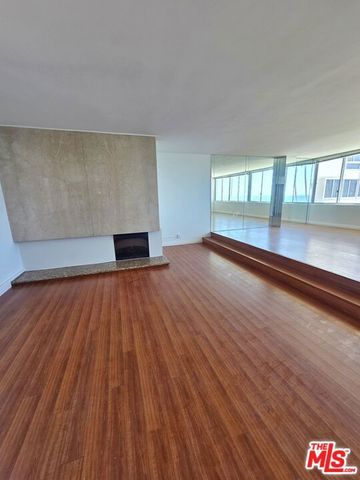 17368 W Sunset Blvd 405 A, Pacific Palisades (los Angeles), CA 90272