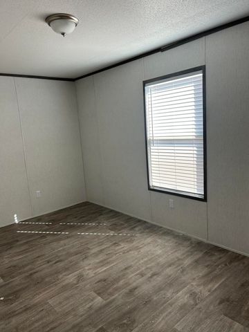 6933 Pr Kimber, Shallowater, TX 79363