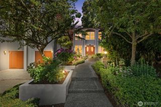 16530 76th Avenue W, Edmonds, WA 98026