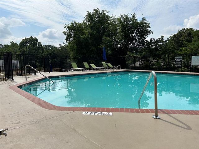 2479 Peachtree NE Road 317, Atlanta, GA 30305
