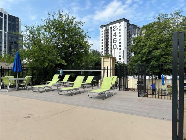 2479 Peachtree NE Road 317, Atlanta, GA 30305