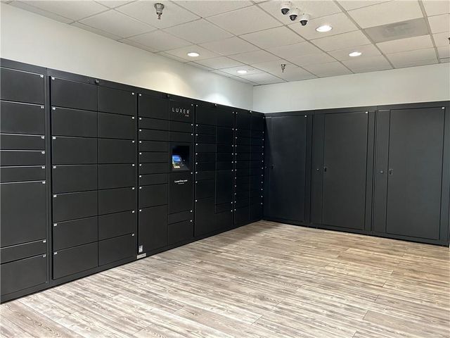 2479 Peachtree NE Road 317, Atlanta, GA 30305