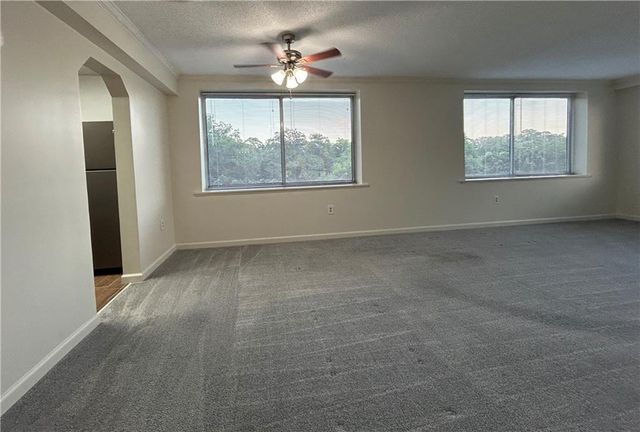 2479 Peachtree NE Road 317, Atlanta, GA 30305