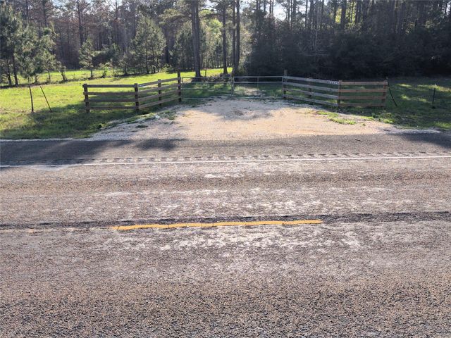 5300 State Highway 150, Coldspring, TX 77331