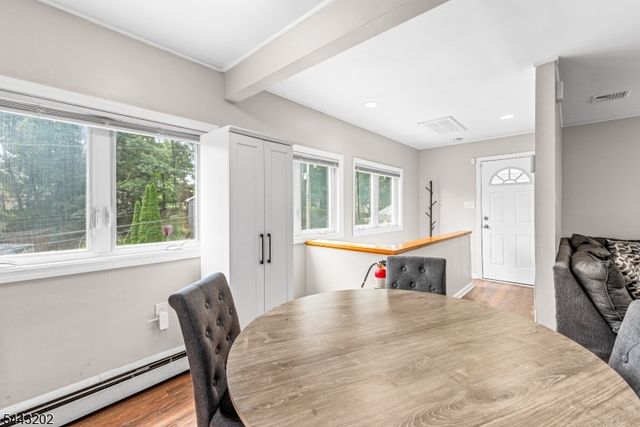 744 Brooklyn Mountain Rd, Hopatcong Boro, NJ 07843