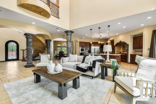 10600 Signal Avenue NE, Albuquerque, NM 87122