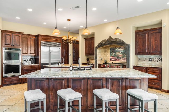 10600 Signal Avenue NE, Albuquerque, NM 87122