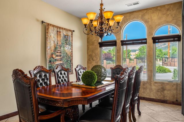 10600 Signal Avenue NE, Albuquerque, NM 87122