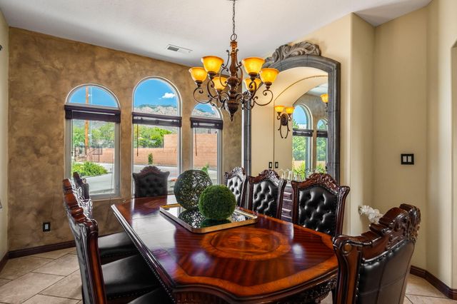10600 Signal Avenue NE, Albuquerque, NM 87122