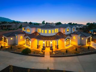10600 Signal Avenue NE, Albuquerque, NM 87122