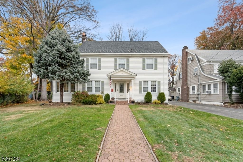 71 Georgian Ct, Hillside Twp., NJ 07205