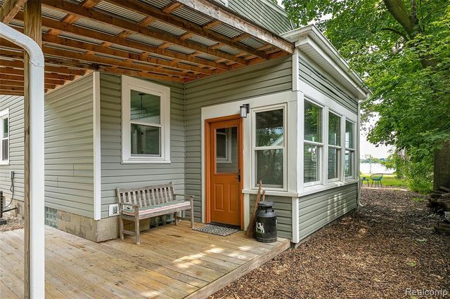3630 Orchard Lake Road, West Bloomfield, MI 48324