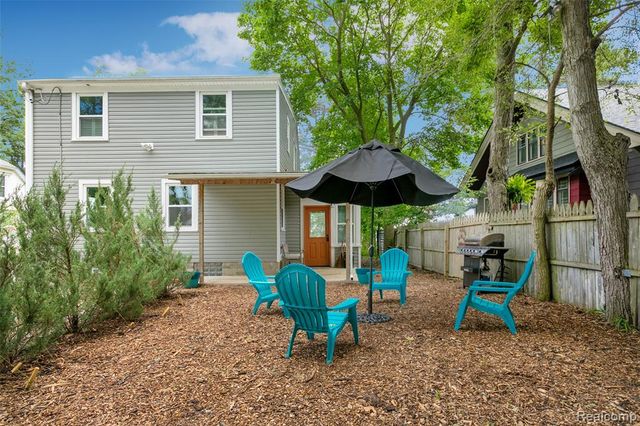 3630 Orchard Lake Road, West Bloomfield, MI 48324