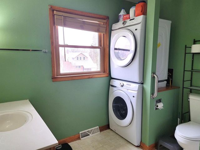 425 Jefferson Street, Platteville, WI 53818