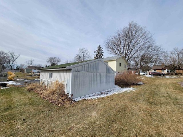 425 Jefferson Street, Platteville, WI 53818