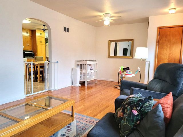 425 Jefferson Street, Platteville, WI 53818