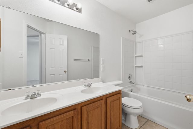 6013 Goldenrod Drive, Denton, TX 76208