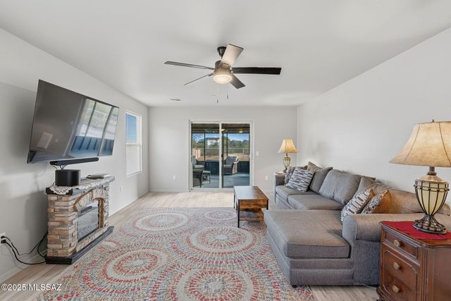 1458 N Wentworth Road, Vail, AZ 85641