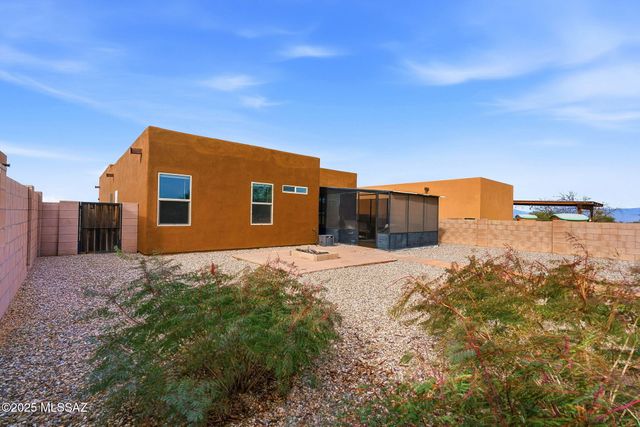 1458 N Wentworth Road, Vail, AZ 85641