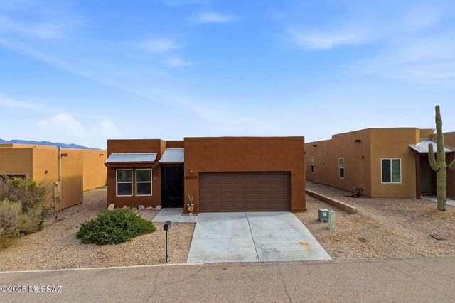 1458 N Wentworth Road, Vail, AZ 85641