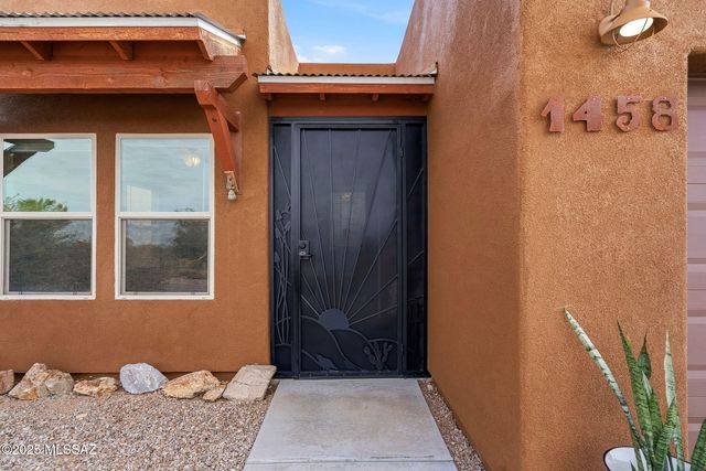 1458 N Wentworth Road, Vail, AZ 85641