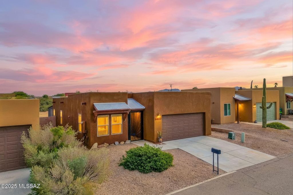 1458 N Wentworth Road, Vail, AZ 85641