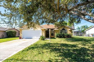 2516 SE University Terrace, Port St Lucie, FL 34952