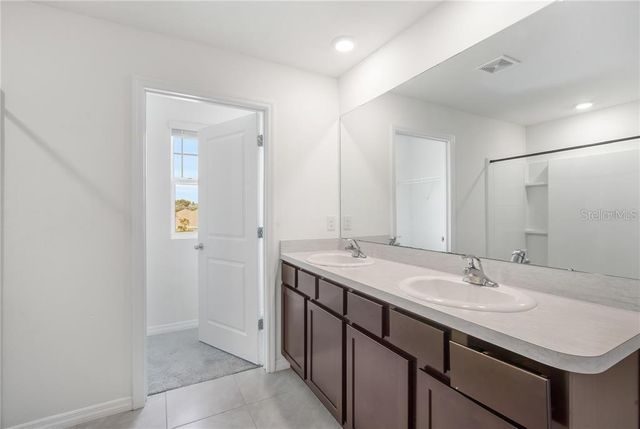 7575 SAIL CLOVER LANE, Zephyrhills, FL 33540