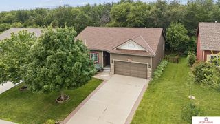 10502 S 27th Street, Bellevue, NE 68123
