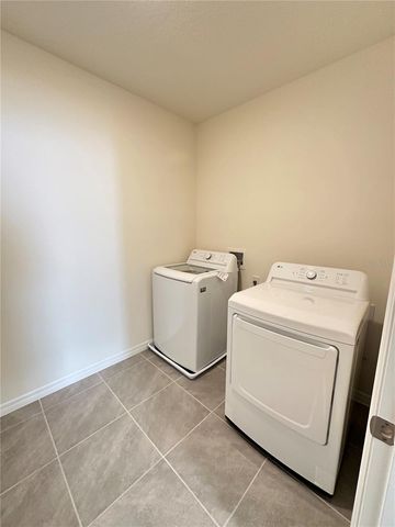 1169 CASCADES AVENUE, Davenport, FL 33837