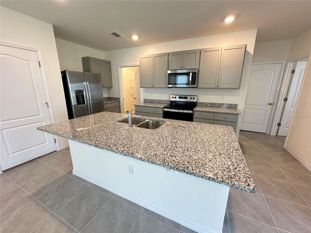 1169 CASCADES AVENUE, Davenport, FL 33837