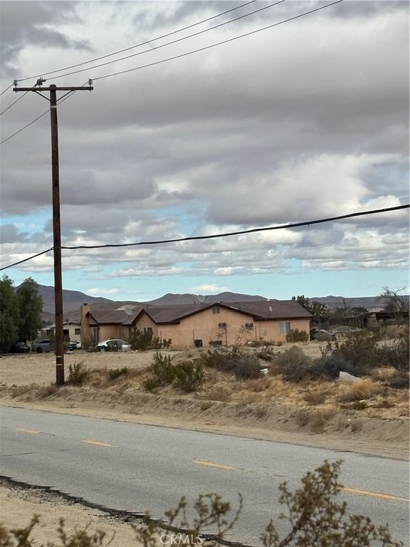 165 E Avenue S8, Palmdale, CA 93591
