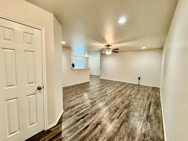 12101 Jude Way, Yukon, OK 73099