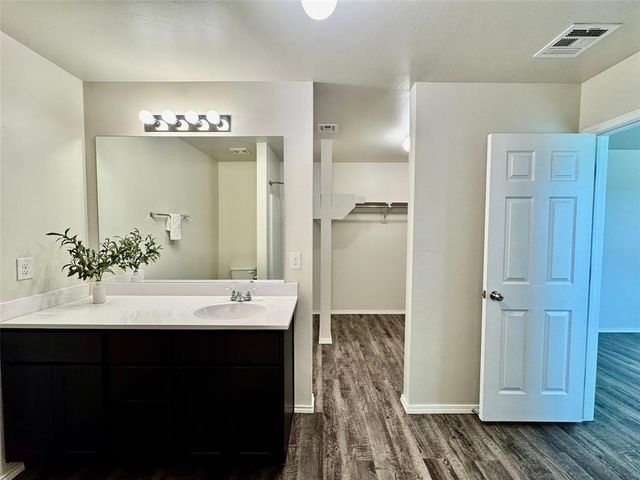 12101 Jude Way, Yukon, OK 73099